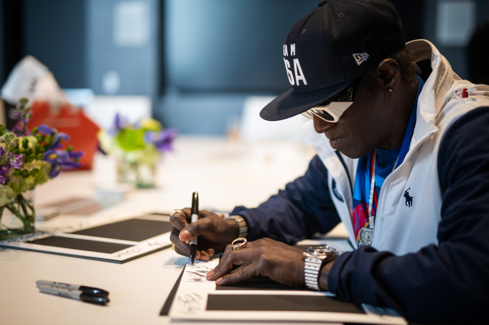 Space Unified Flavor Flav